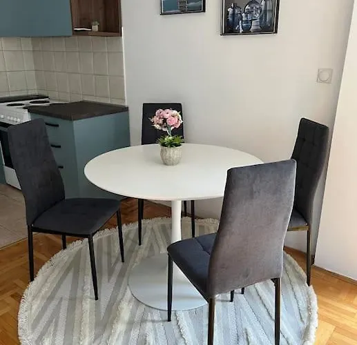 Urban Flat